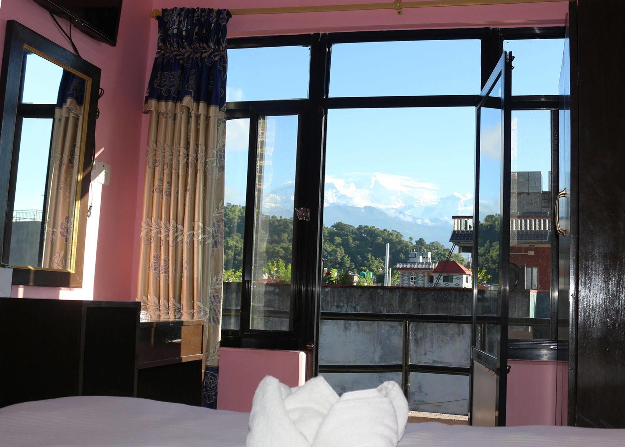 Hotel Buttercup Ποκάρα Εξωτερικό φωτογραφία